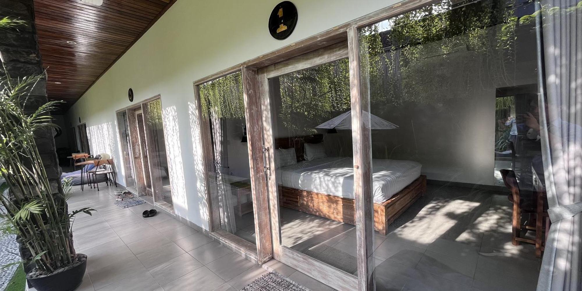 Pis Bolong Canggu Exteriör bild
